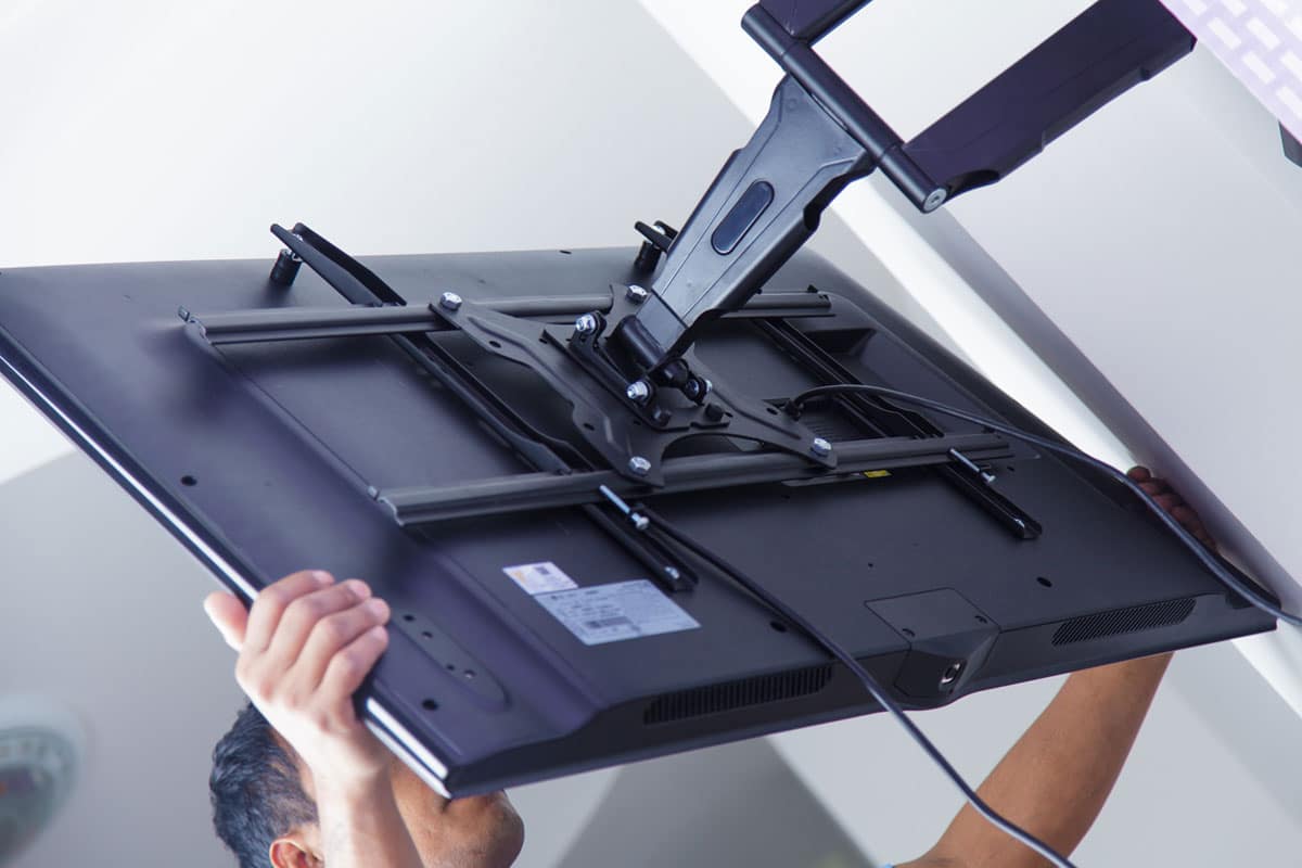 Uchwyt do telewizora